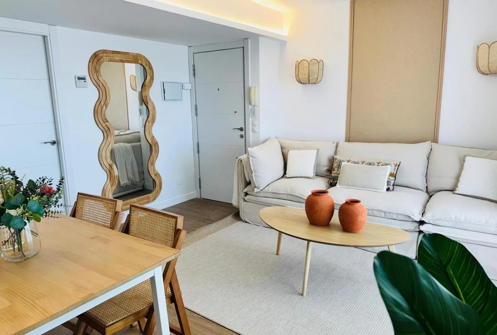 New Carihuela Park Luxury Close To Beach Sinesedesignhomes Torremolinos Apartman