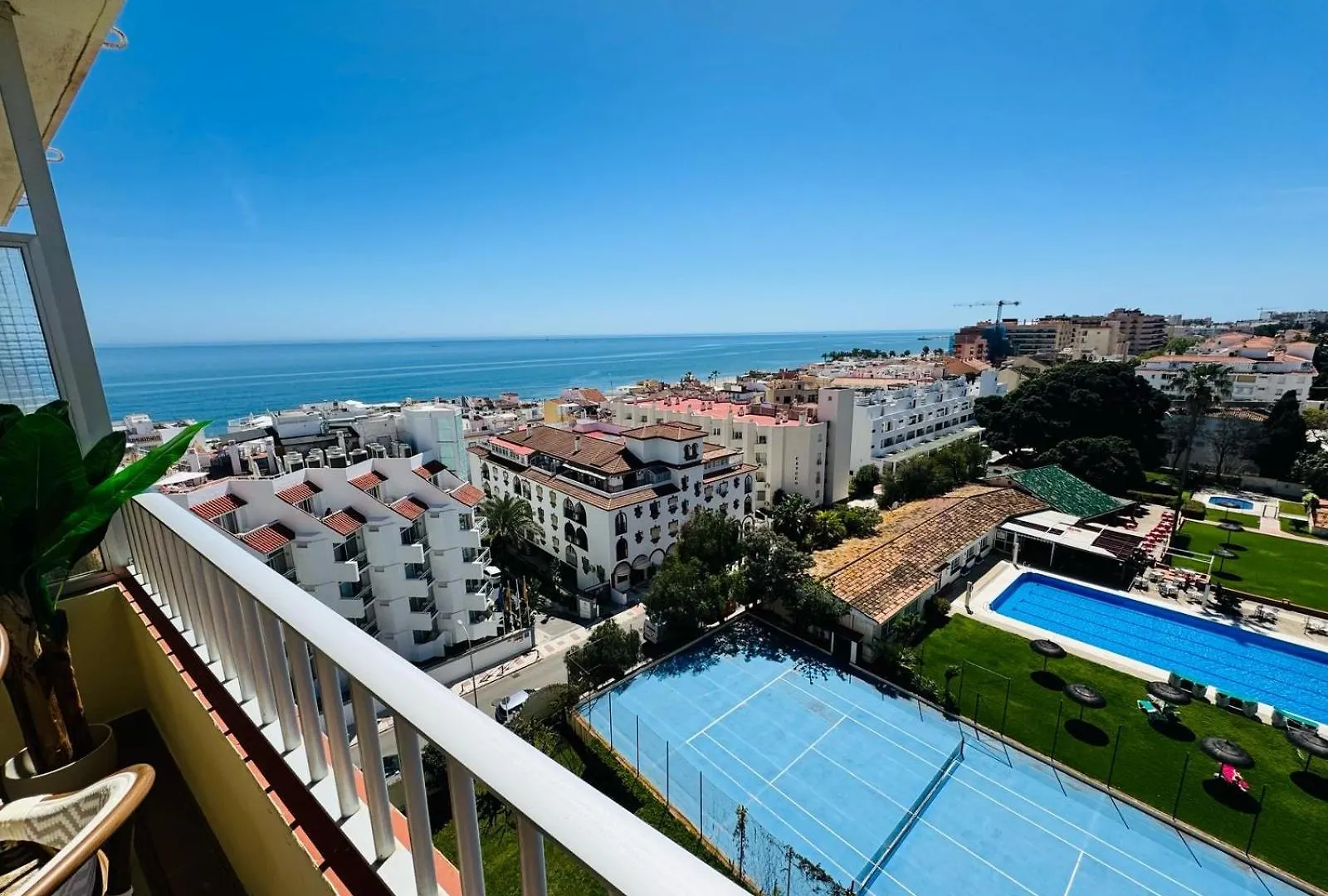 Apartman New Carihuela Park Luxury Close To Beach Sinesedesignhomes Torremolinos Spanyolország